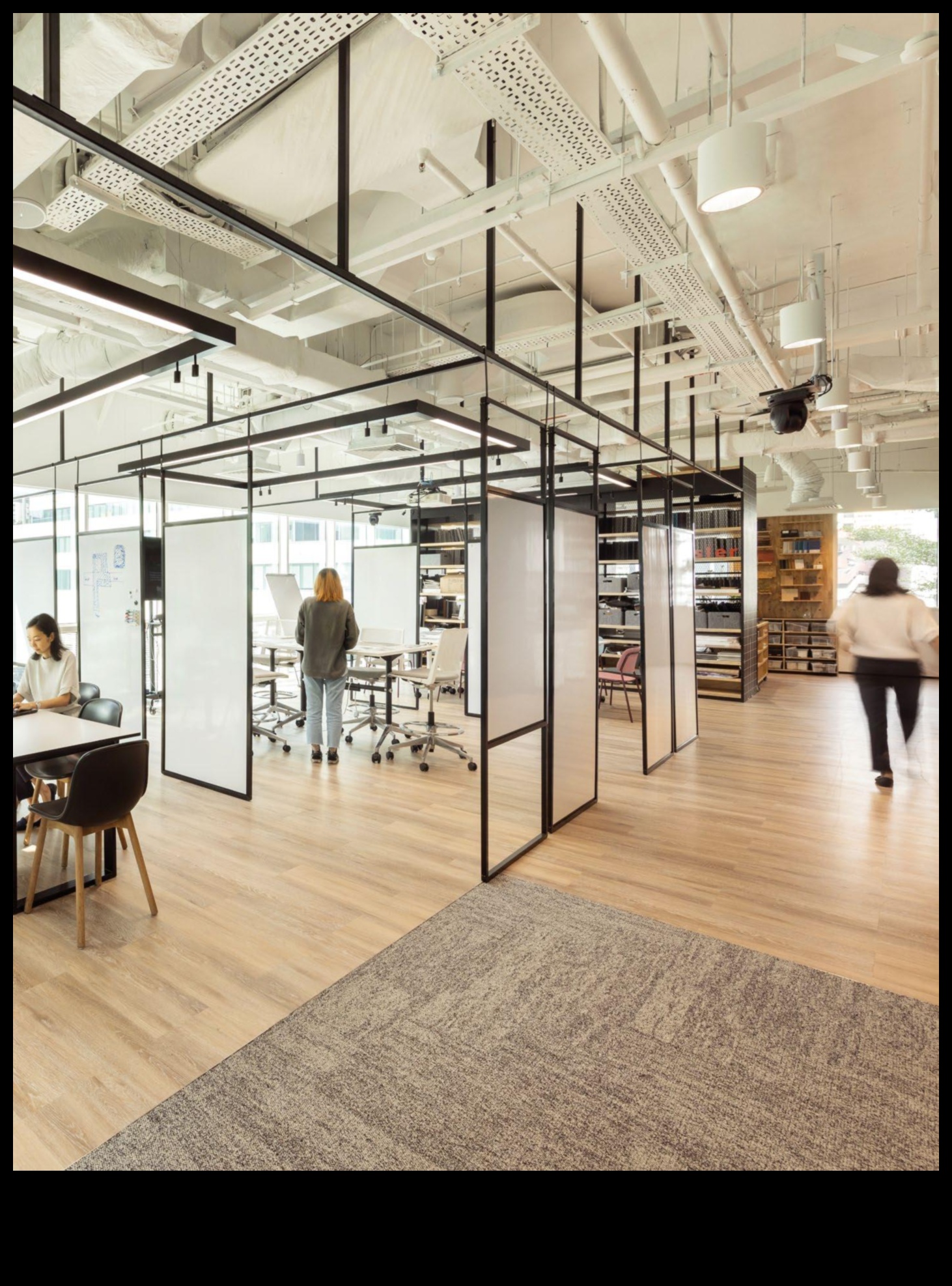 Smart Office Showcase: Tehnologii de nouă generație care modelează spațiile de lucru moderne