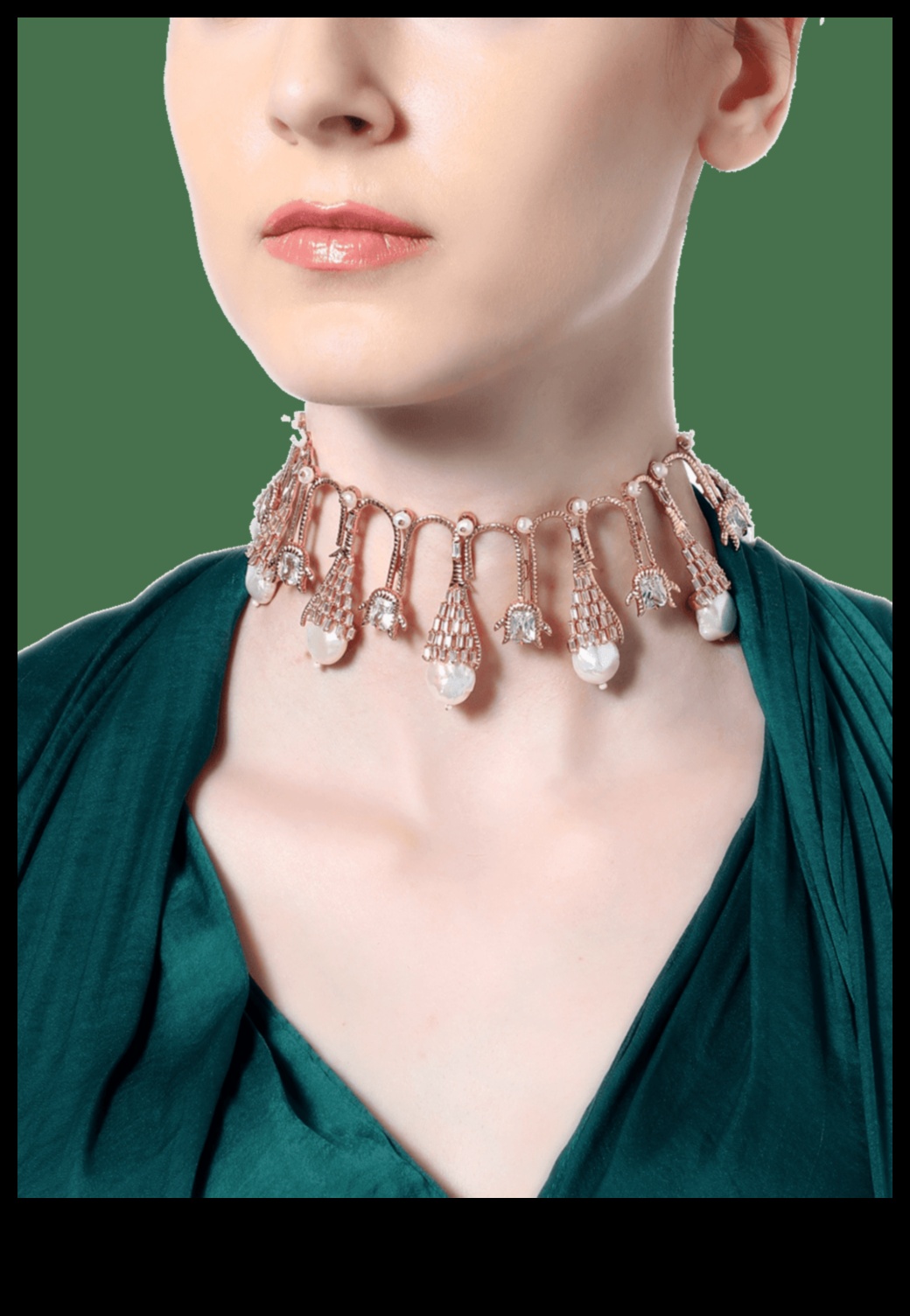 Glamour modern: definește-ți stilul cu choker-uri contemporane