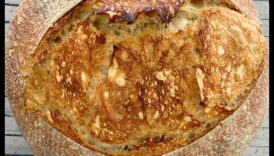 Creativitate culinară cu aluat fermentat: coacerea pâinii artizanale