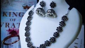 Sculpted Splendor O colecție Chocker impotriva a-ți împodobi gâtul 2 Splendoarea sculptată: împodobește-ți gâtul în arta chokerelor noastre